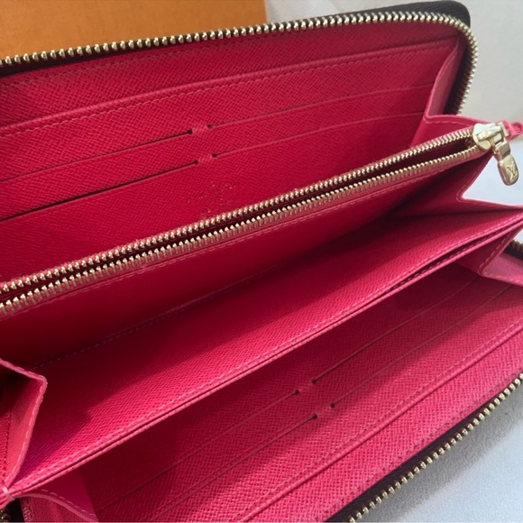 LOUIS VUITTON LIMITED EDITION Monogram Ramages Zippy Wallet - Picture 8 of 9